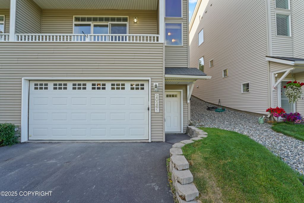 20261 Riverside Drive, #10B, Eagle River, AK 99577