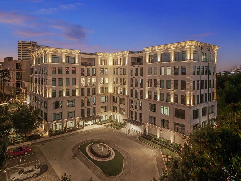 6017 Memorial Drive 505, Houston, TX 77007