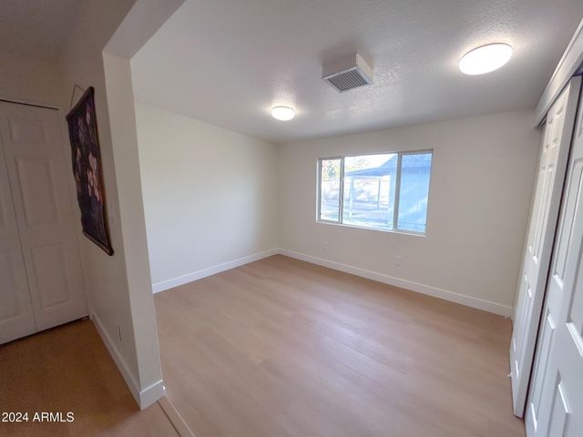 1126 W OXFORD Drive, Tempe, AZ 85283