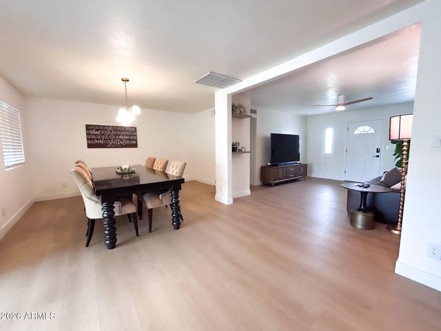 1126 W OXFORD Drive, Tempe, AZ 85283