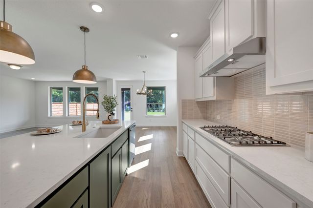 1725 Mosaic Way, Mesquite, TX 75181