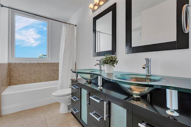 60 SW 13th Street 3400, Miami, FL 33130