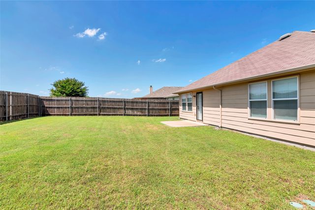 16329 Severn Lane, Fort Worth, TX 76247