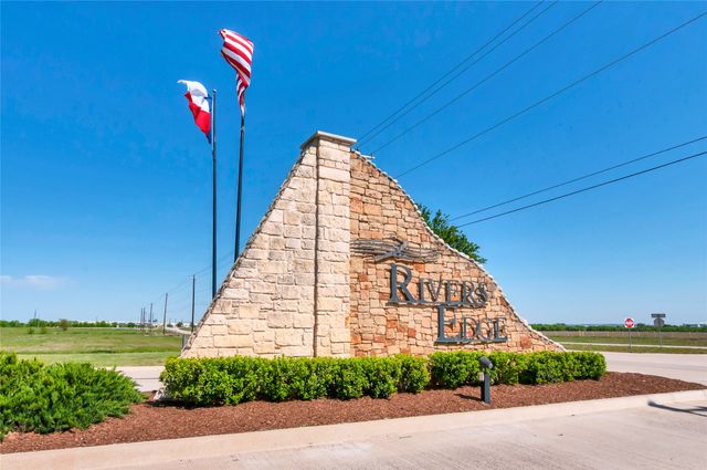 16329 Severn Lane, Fort Worth, TX 76247