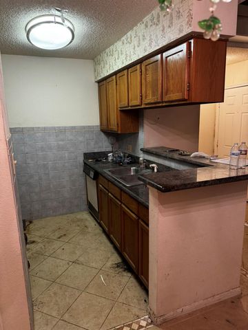 12550 Whittington Drive 202, Houston, TX 77077