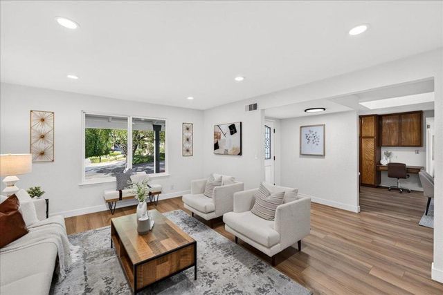 1055 Summerwood Court, San Jose, CA 95132