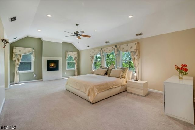63 Twin Oaks Rd, Bridgewater Twp., NJ 08807