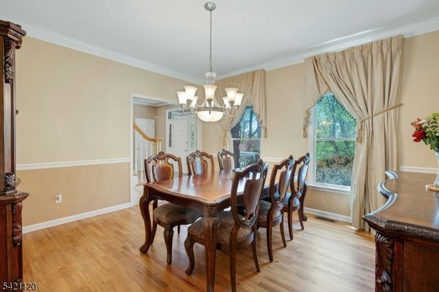 63 Twin Oaks Rd, Bridgewater Twp., NJ 08807