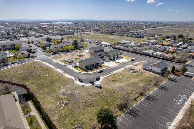 921 W Ted Yao Way, Moses Lake, WA 98837