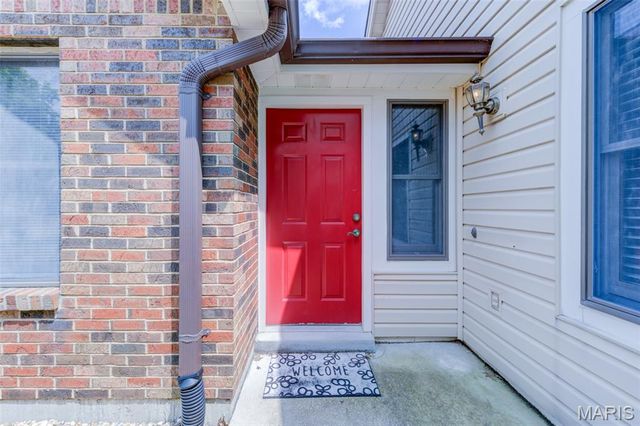 5566 Pierre Court, Unincorporated, MO 63128
