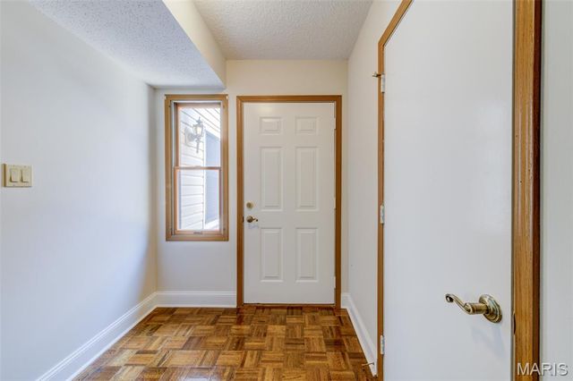 5566 Pierre Court, Unincorporated, MO 63128