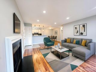 208 Blew Court, East Brunswick, NJ 08816