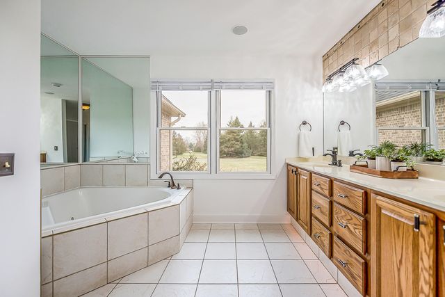 7179 Brass Creek Drive, Webster Twp, MI 48130