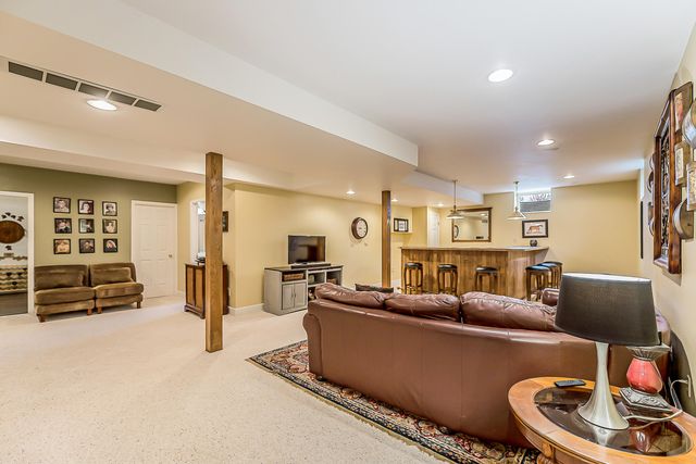 7179 Brass Creek Drive, Webster Twp, MI 48130