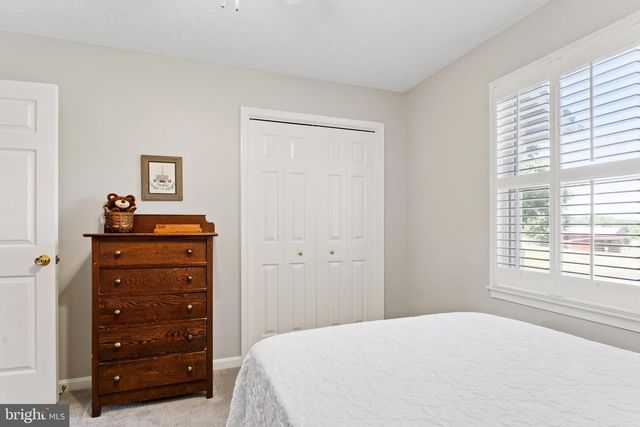 65 WALNUT DALE RD, Shippensburg, PA 17257
