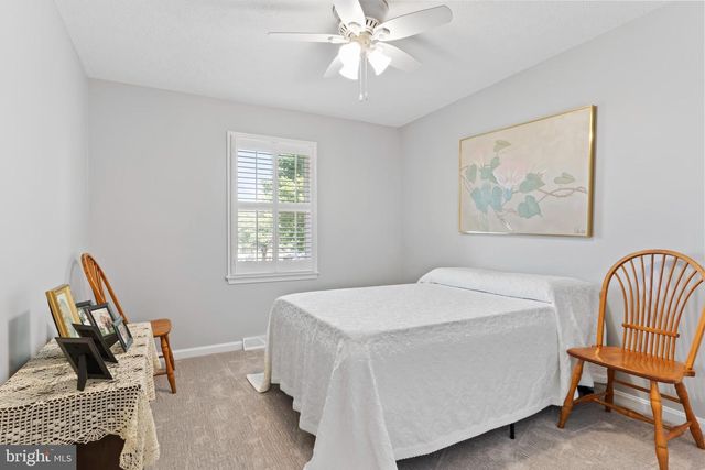 65 WALNUT DALE RD, Shippensburg, PA 17257
