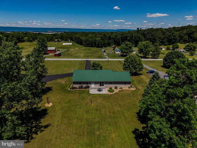 65 WALNUT DALE RD, Shippensburg, PA 17257
