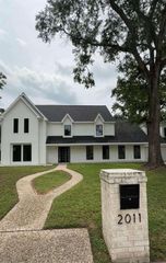 2011 Wagon Gap Trail, Houston, TX 77090