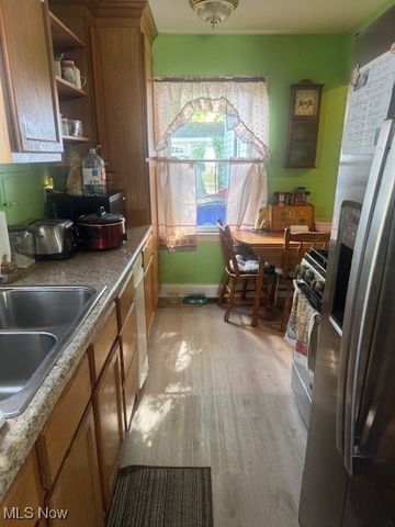 13501 Astor Avenue, Cleveland, OH 44135