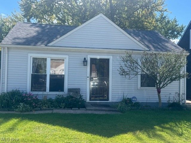 13501 Astor Avenue, Cleveland, OH 44135