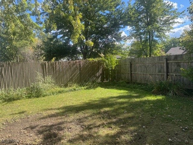 13501 Astor Avenue, Cleveland, OH 44135