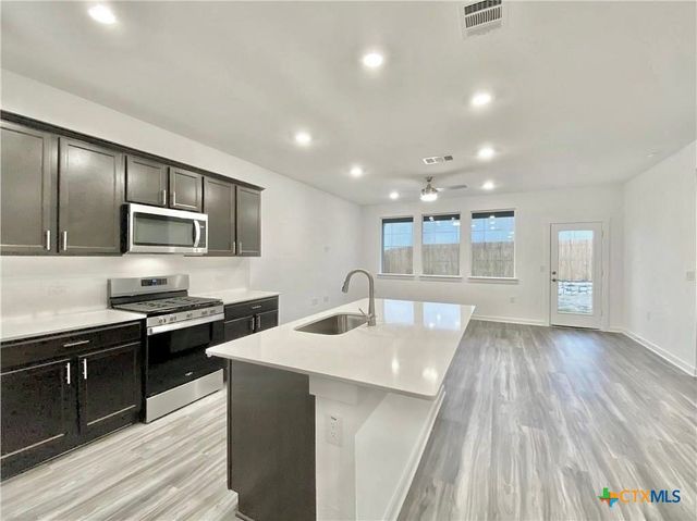 13816 Lubeck Drive, Austin, TX 78660