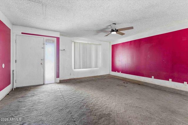 4929 W TOWNLEY Avenue, Glendale, AZ 85302