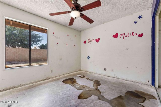 4929 W TOWNLEY Avenue, Glendale, AZ 85302
