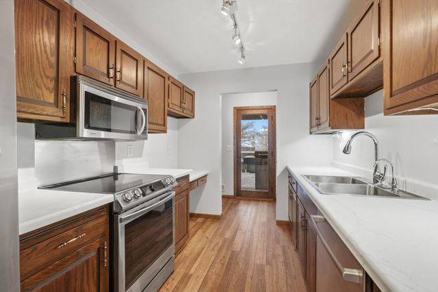 1275 Brighton Square, New Brighton, MN 55112