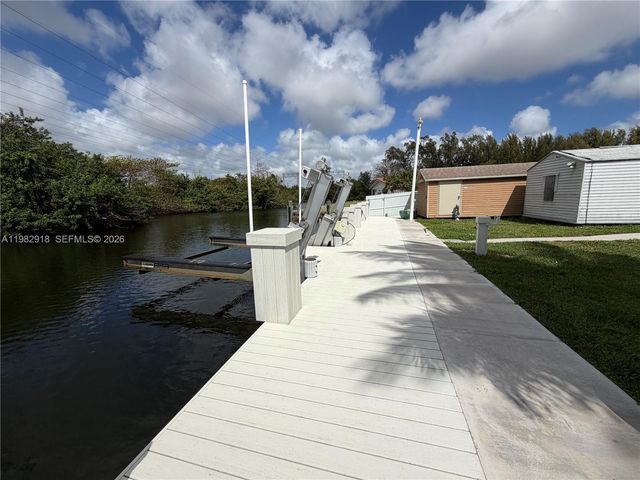 4417 SW 35th Ave, Dania Beach, FL 33312