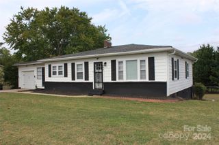 608 US 221A Highway, Forest City, NC 28043