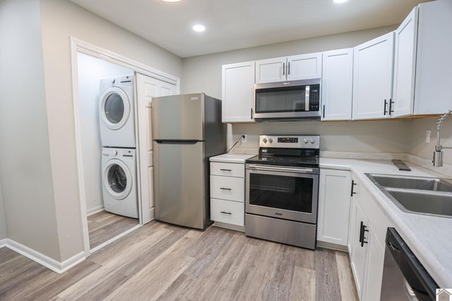 1116 Starke Ave, Paducah, KY 42003