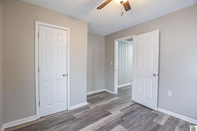 1116 Starke Ave, Paducah, KY 42003