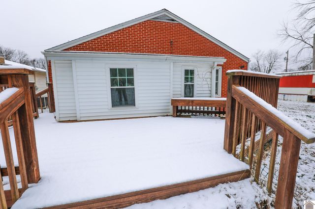 1116 Starke Ave, Paducah, KY 42003