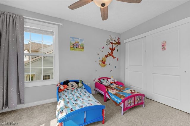 978 Hawkin Lane, Aurora, OH 44202