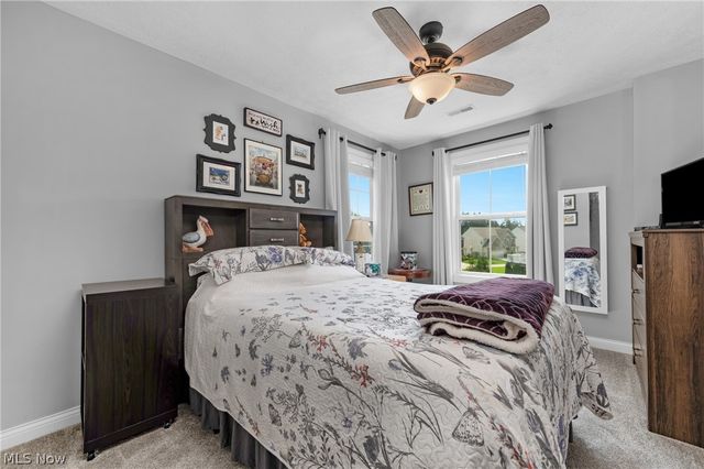 978 Hawkin Lane, Aurora, OH 44202