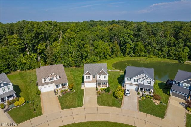 978 Hawkin Lane, Aurora, OH 44202