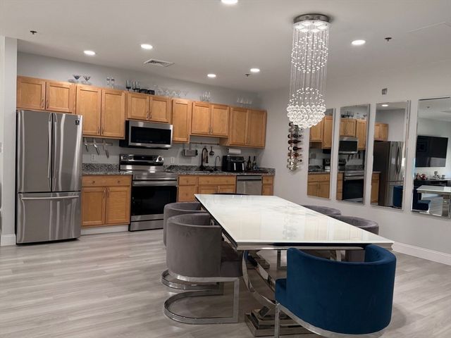 531 Main St 201M, Worcester, MA 01608