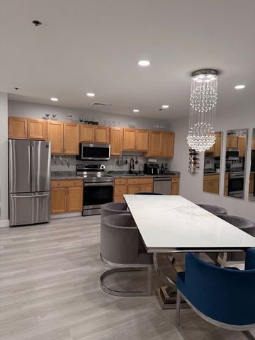 531 Main St 201M, Worcester, MA 01608