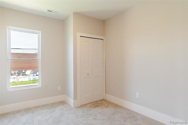 7436 Oakland Street, Detroit, MI 48211