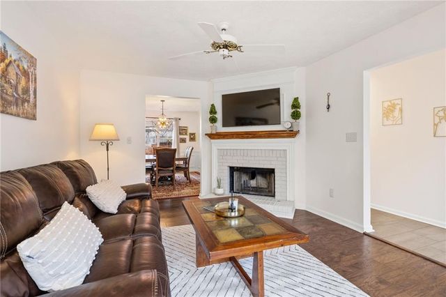 4020 Lullwater Way, Alpharetta, GA 30004