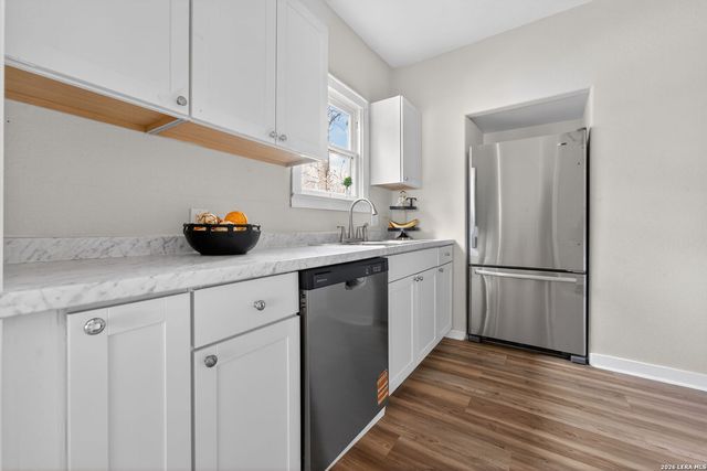 1823 Edison, San Antonio, TX 78201