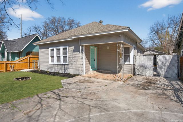 1823 Edison, San Antonio, TX 78201