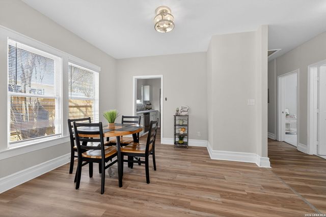 1823 Edison, San Antonio, TX 78201