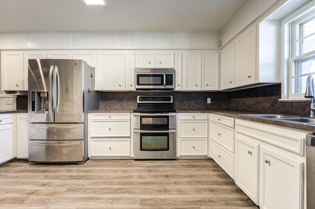 4409 49th Street, Lubbock, TX 79414