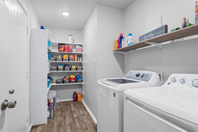 6204 Brookknoll Drive, Arlington, TX 76018