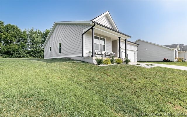 829 Wolf Run Park Boulevard, Jeffersonville, IN 47130