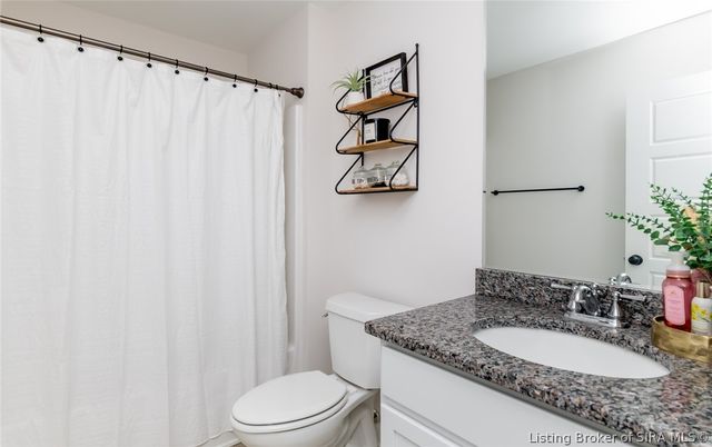 829 Wolf Run Park Boulevard, Jeffersonville, IN 47130