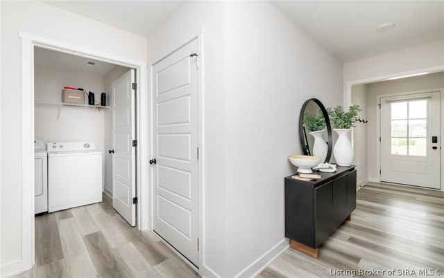 829 Wolf Run Park Boulevard, Jeffersonville, IN 47130