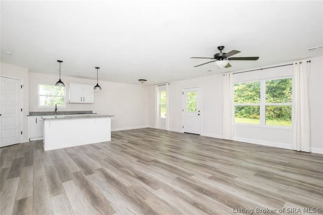 829 Wolf Run Park Boulevard, Jeffersonville, IN 47130